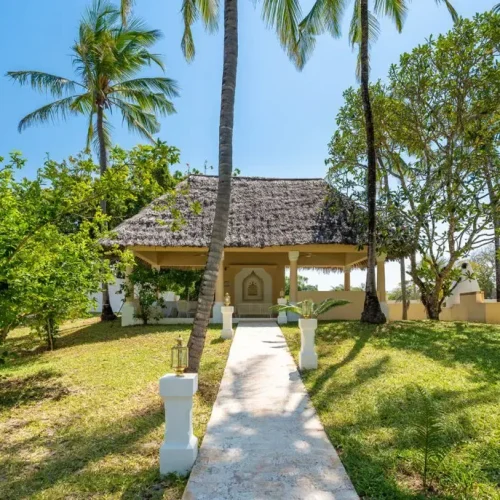 019-Villa-Malaika