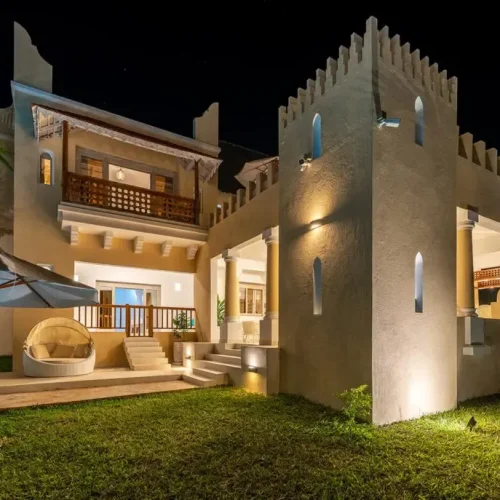 020-Villa-Malaika